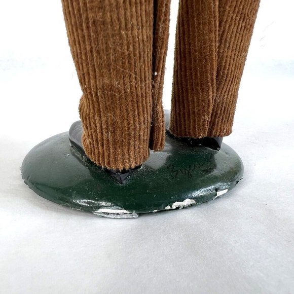 Byers Choice Caroler Man Holding Sheet Music Accordion Signed Limited Edition - Picture 10 of 12